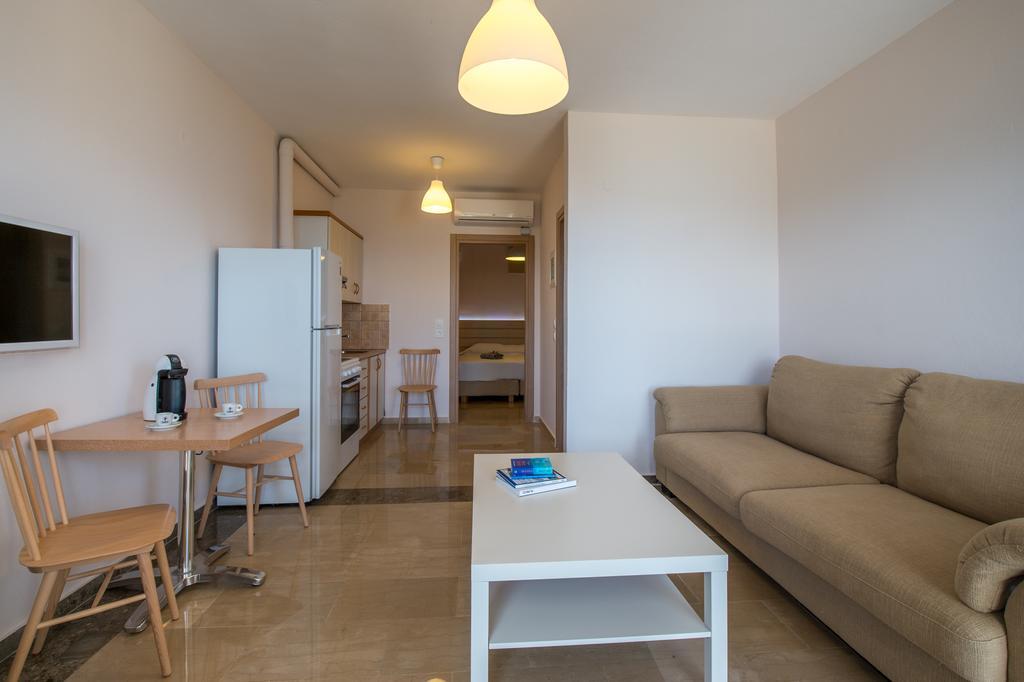 Krouzeri Apart Otel Nisaki (Corfu)