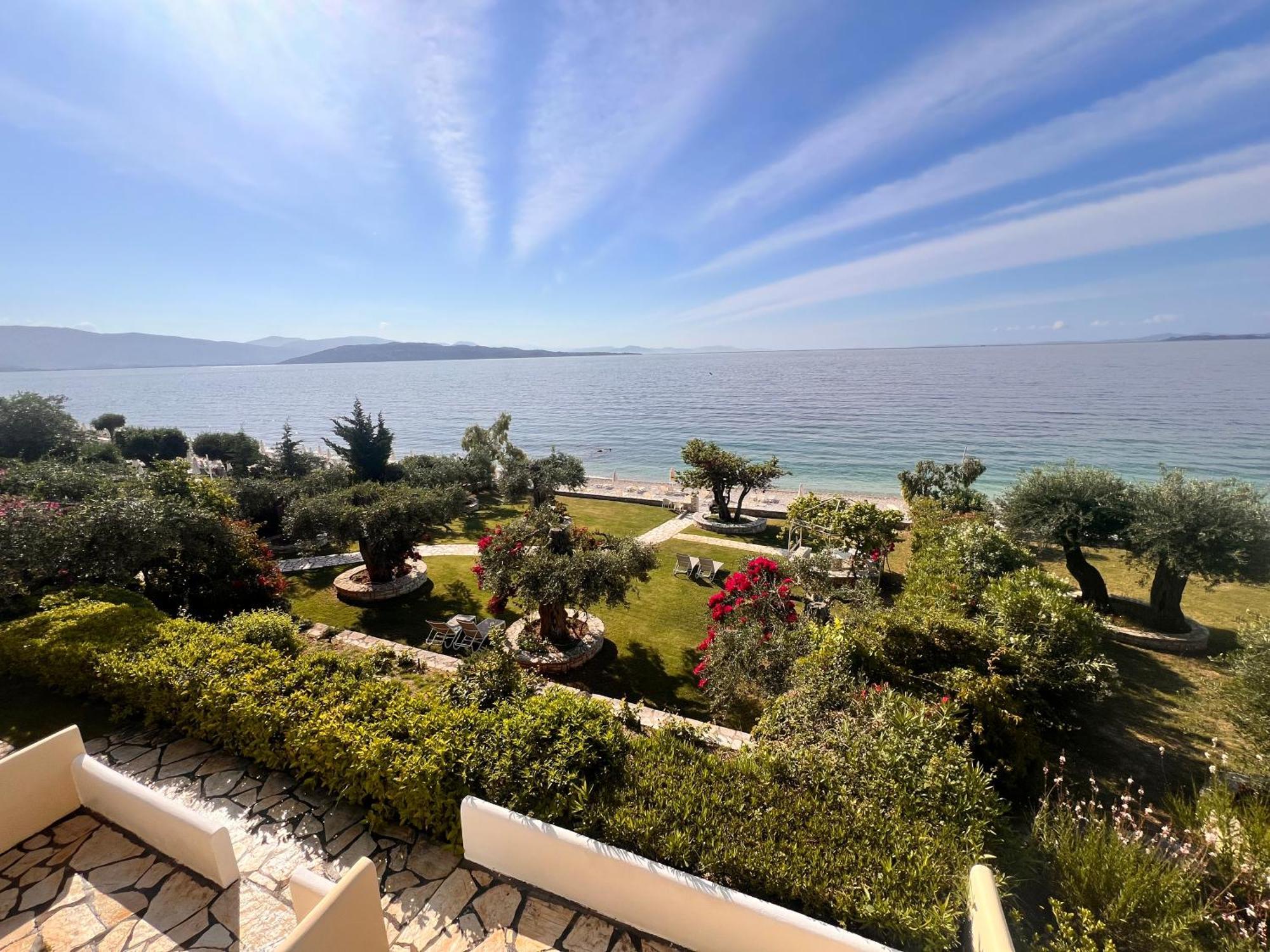 Krouzeri Apart Otel